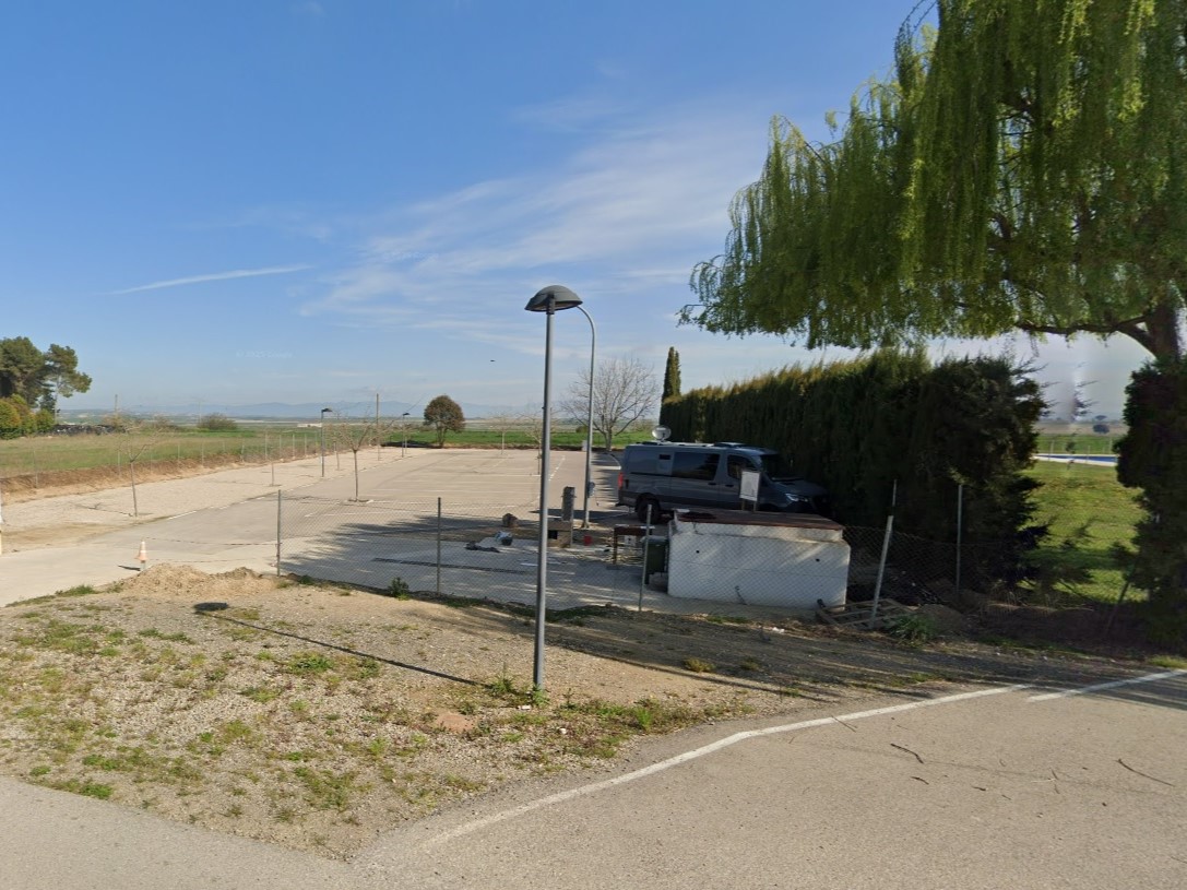 Area de Caravanas Valfonda de Santa Ana