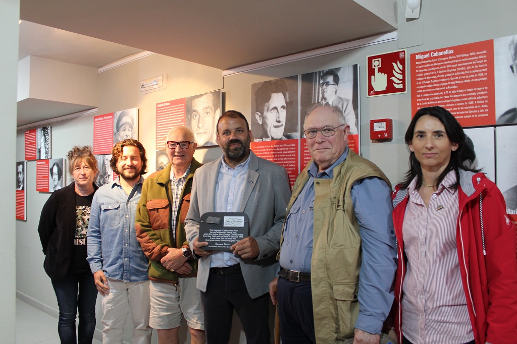 Robres acoge la visita de la Orwell Society