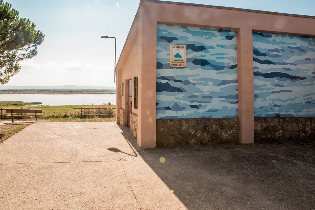 Apertura diaria del C. I. Laguna de Sariñena